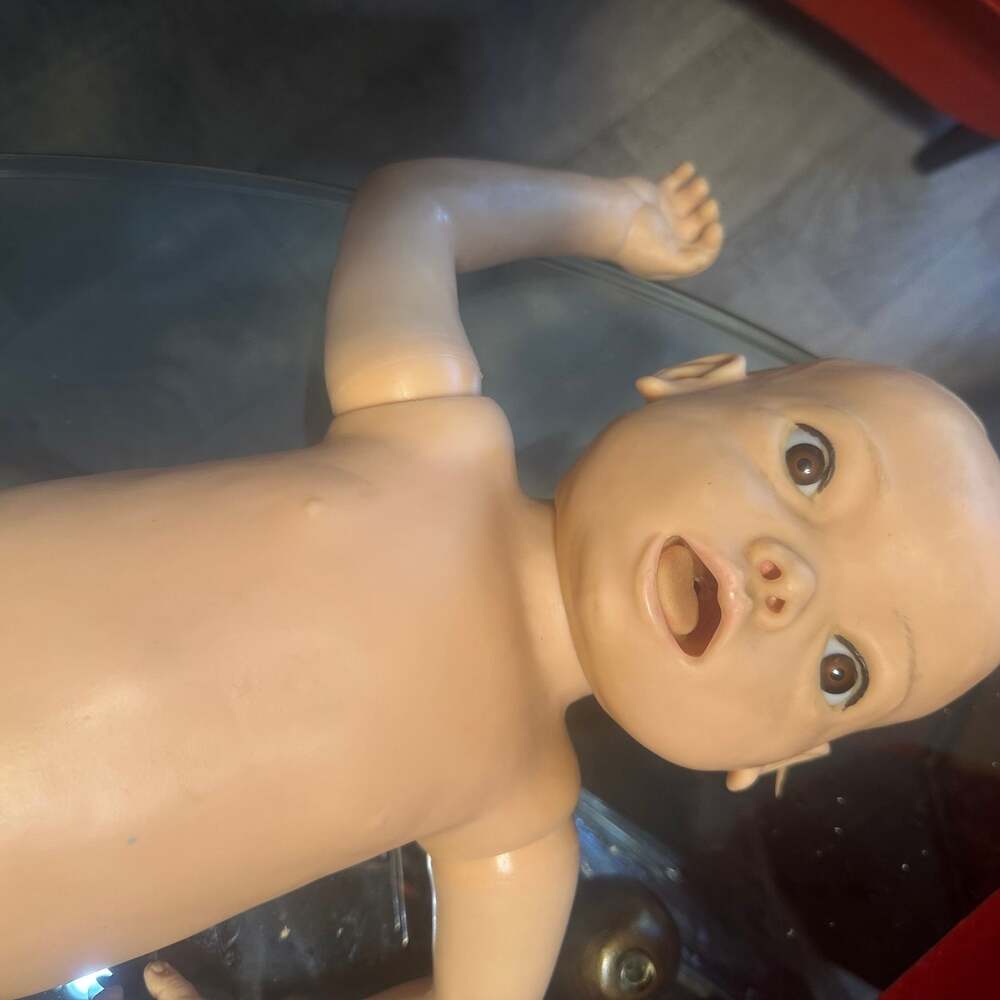 Vintage Baby Anne Wetting Hospital Training Doll Laerdal Medical 21"anatomically - Picture 1 of 7
